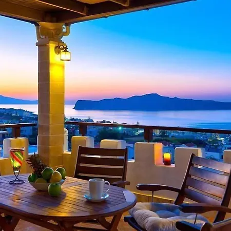 Cretan Castle Villa La Canée