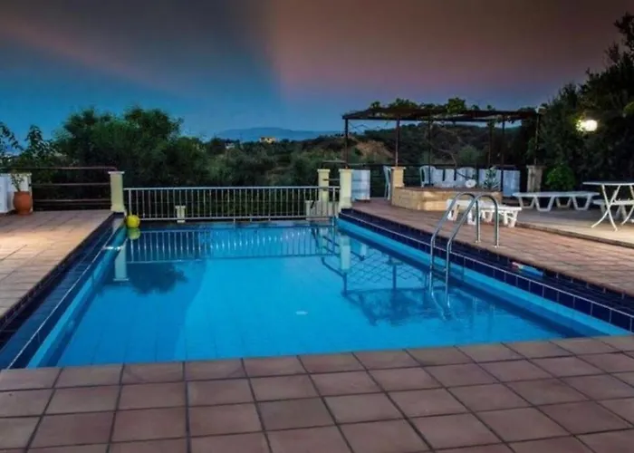 Villa Cretan Castle *