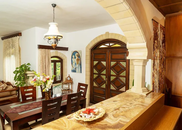 Villa Cretan Castle Hriszí Aktí Haniá